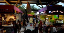 Locales en Food Court Public Market Playa del Carmen